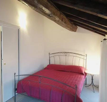 Sleeps 6 *